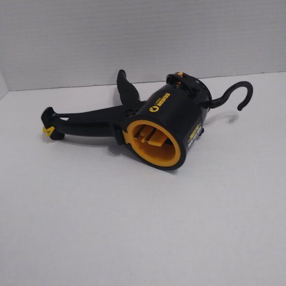 Siligun Compact 4" Heavy-Duty Dripless Caulk Gun - Picture 7 of 12